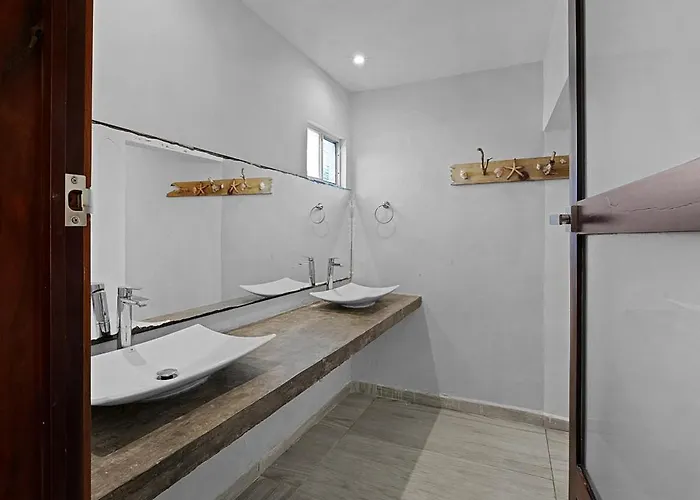 Playa Canek Beachfront Eco Hotel 4*