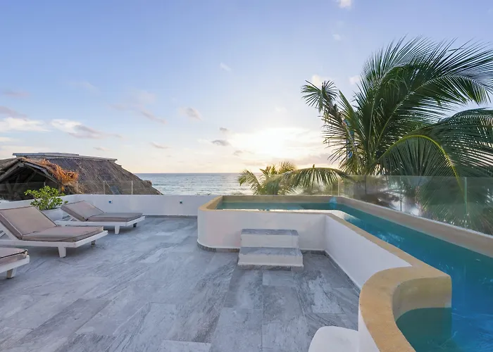 Playa Canek Beachfront Eco Hotel 4*