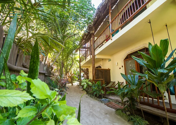 Hotel Playa Canek Beachfront Eco
